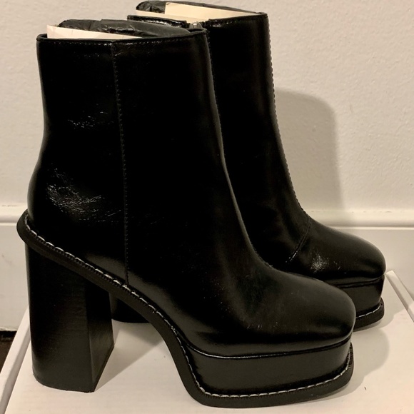 Topshop Platform Boots - Picture 3 of 5